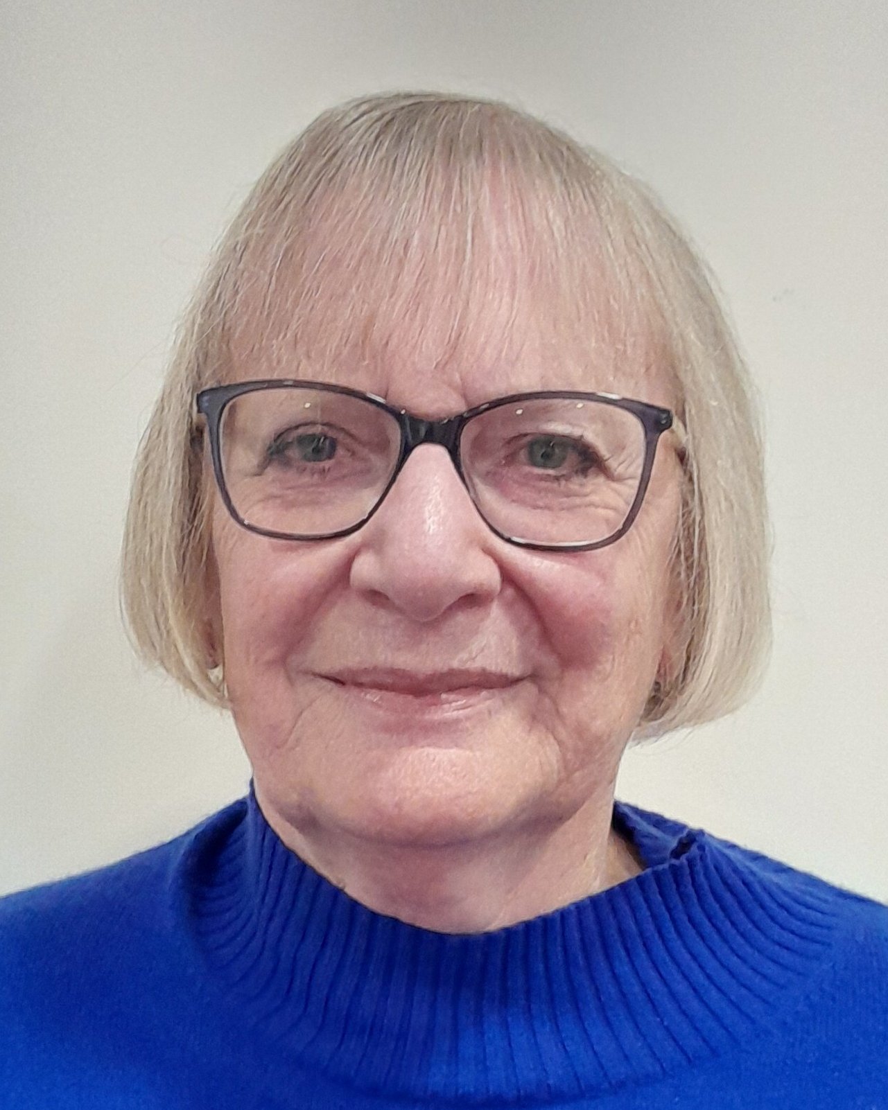 Gillian Edwards